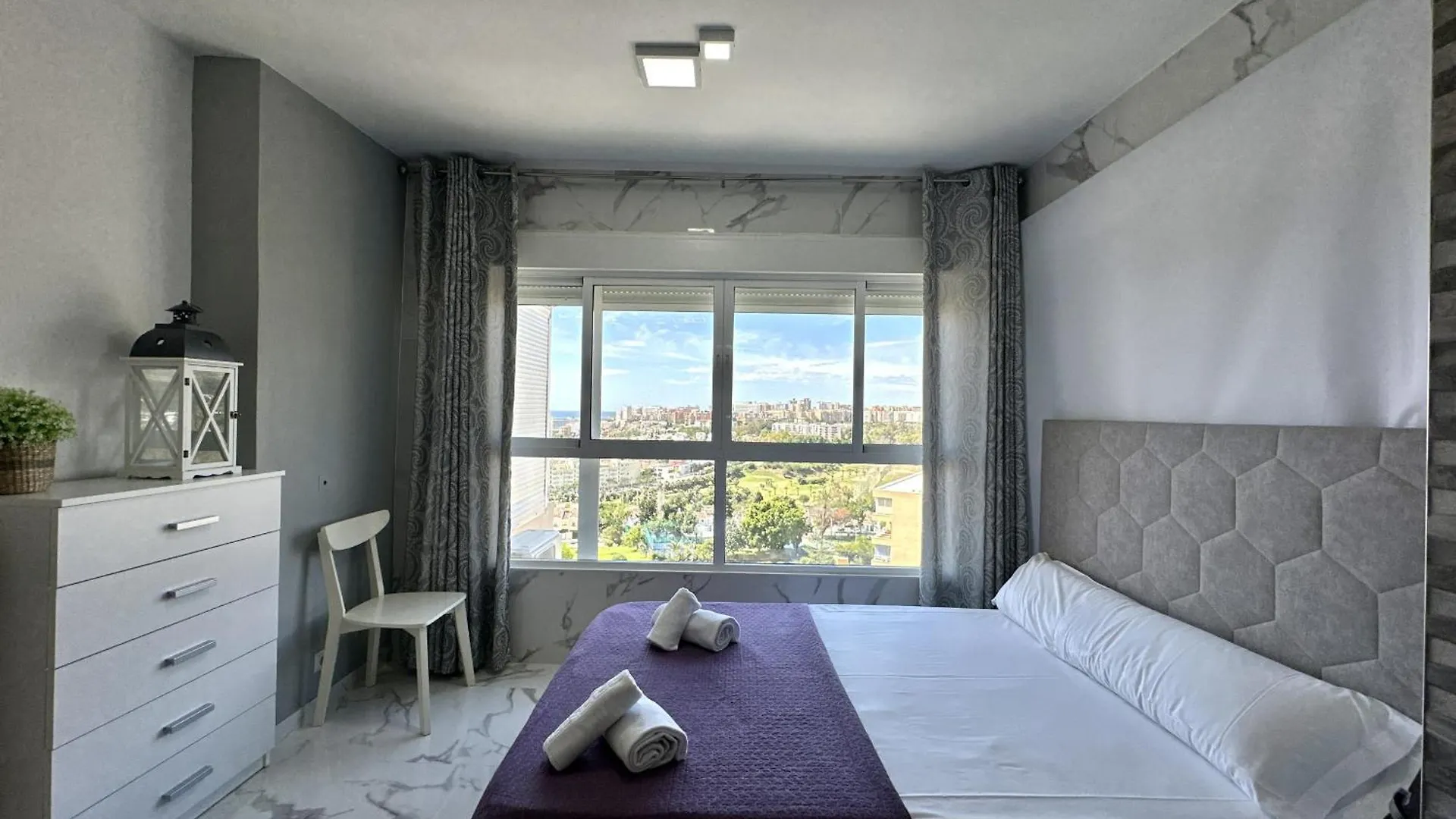 Ferienwohnung Moderno Loft En La Colina Torremolinos Apartment